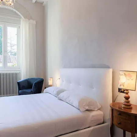 Torrigiani Charming Apartament *