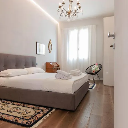 Apartamento Torrigiani Charming Florencia